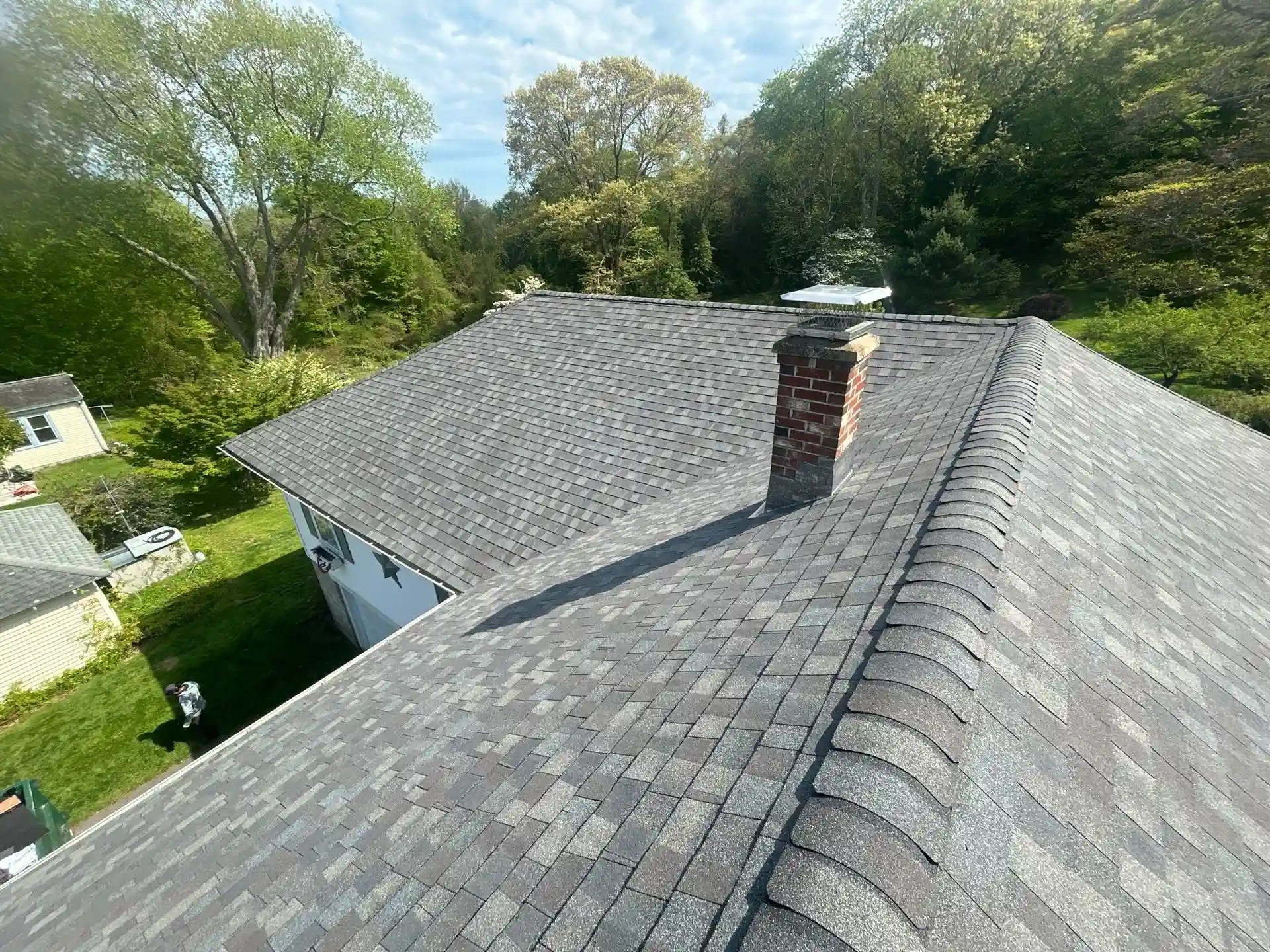 certainteed landmark pro max def driftwood roof replacement quaker hill ct bp builders (4)