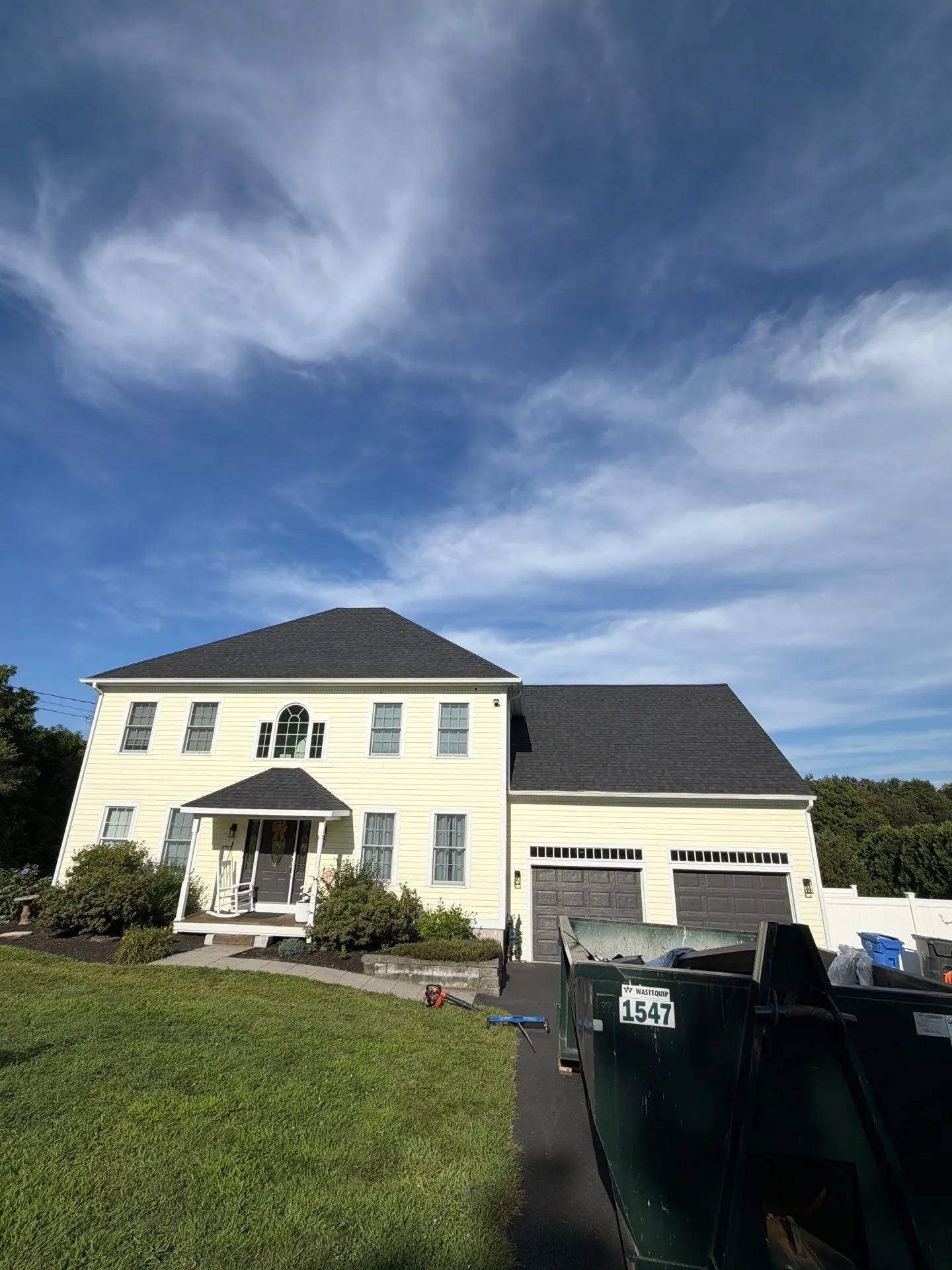 CertainTeed Landmark Pro MAX DEF Charcoal Black roof installation by BP Builders in Woodstock, CT