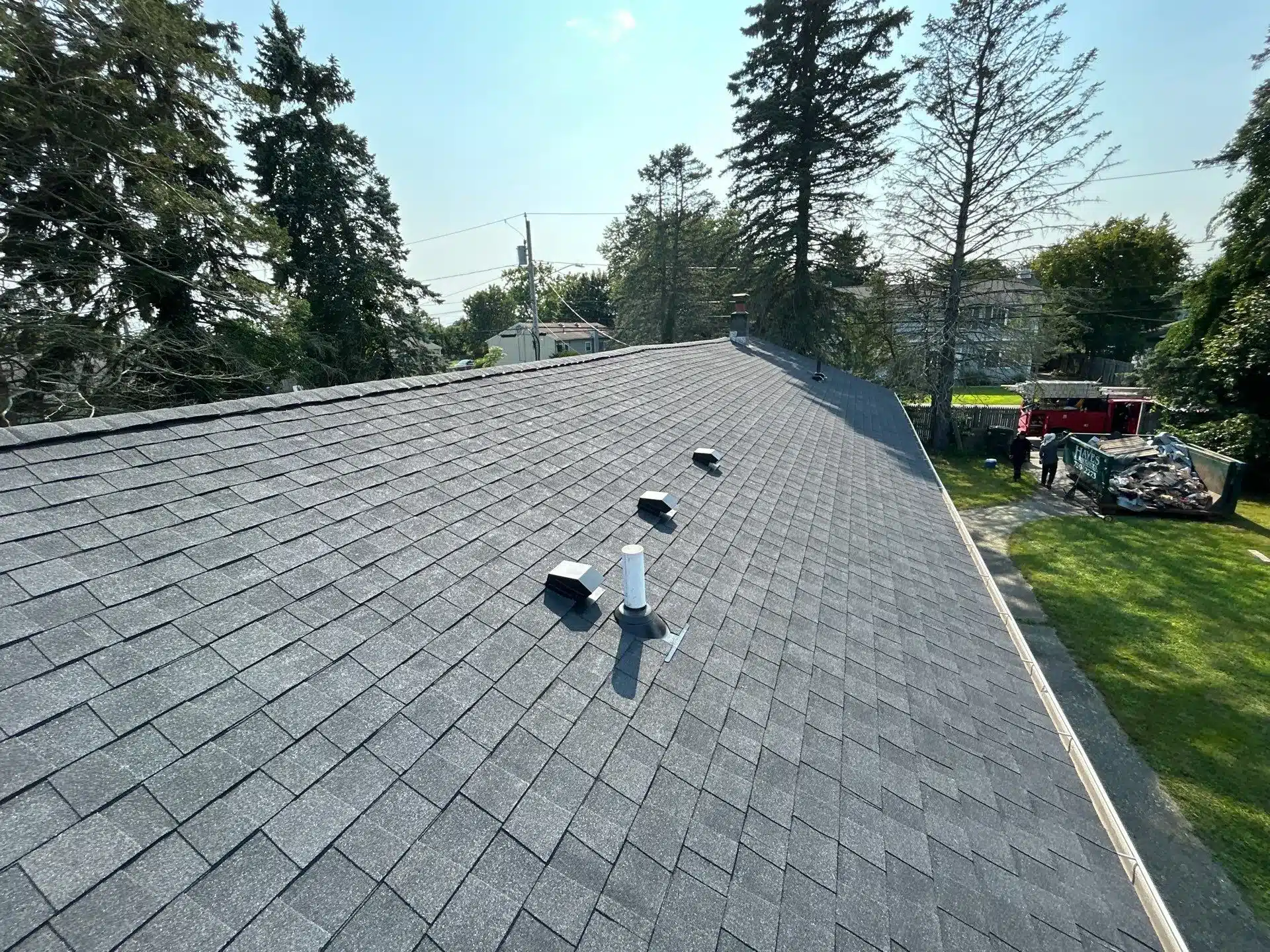 Completed CertainTeed shingle roof by BP Builders