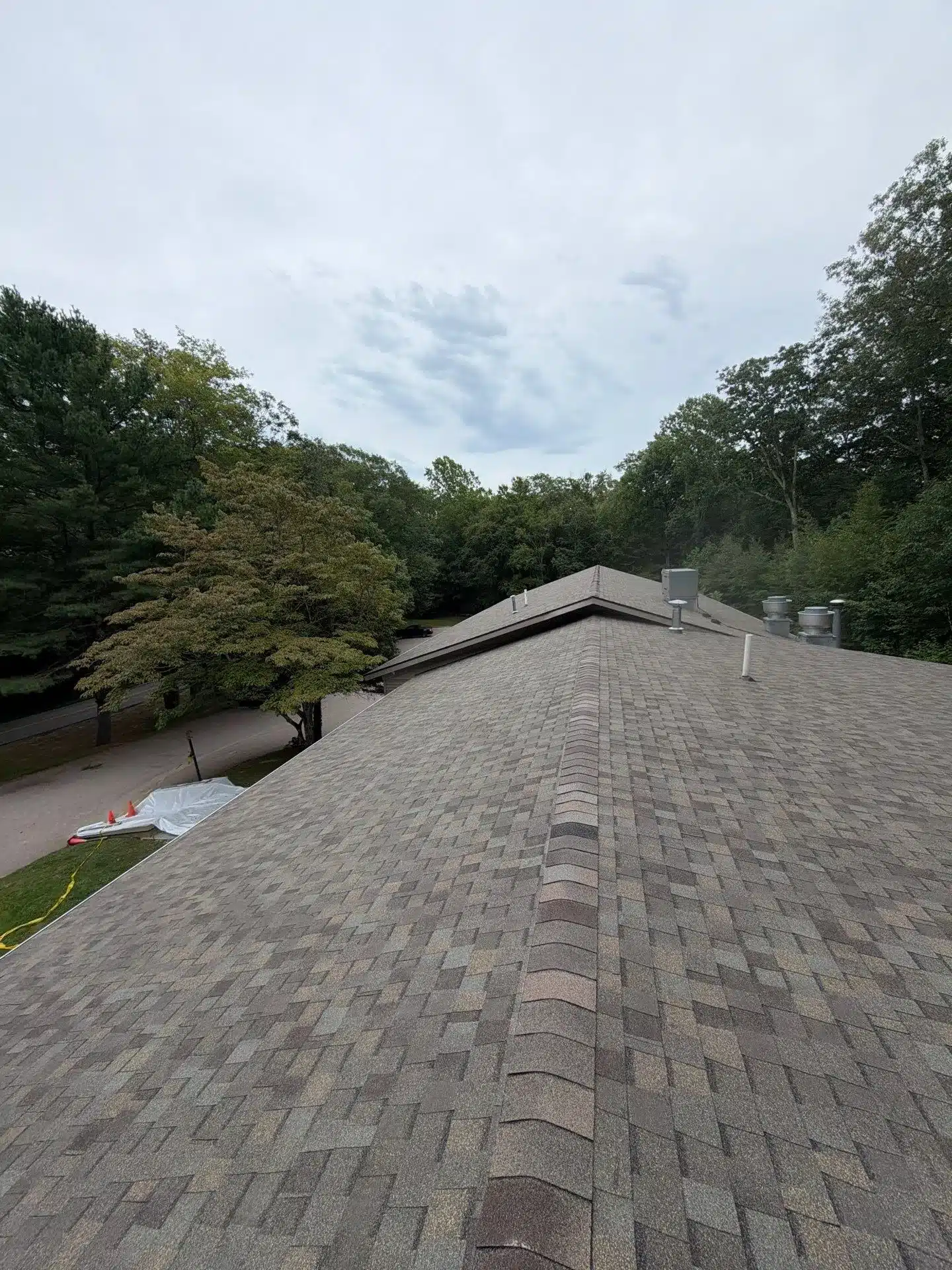 CertainTeed Landmark Pro roof installation in East Lyme Connecticut